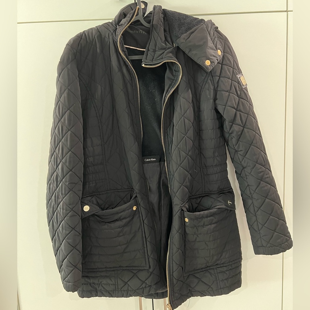 Calvin Klein black quilted coat/ jacket size small